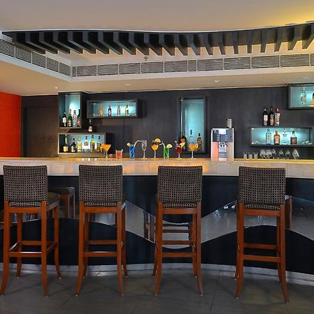 Savoy Suites Manesar Gurgaon Ngoại thất bức ảnh