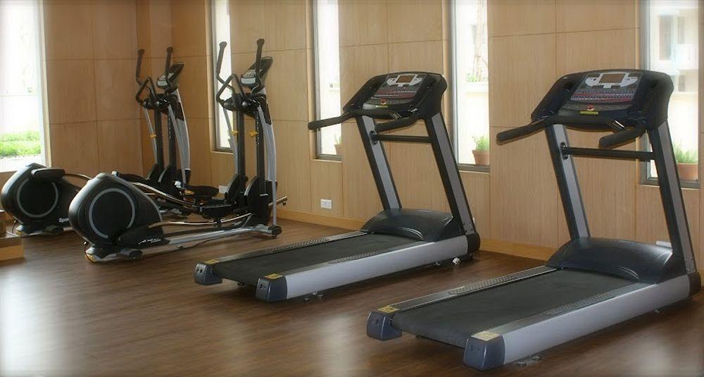 Savoy Suites Manesar Gurgaon Ngoại thất bức ảnh