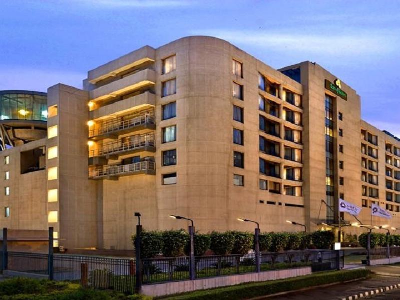 Savoy Suites Manesar Gurgaon Ngoại thất bức ảnh