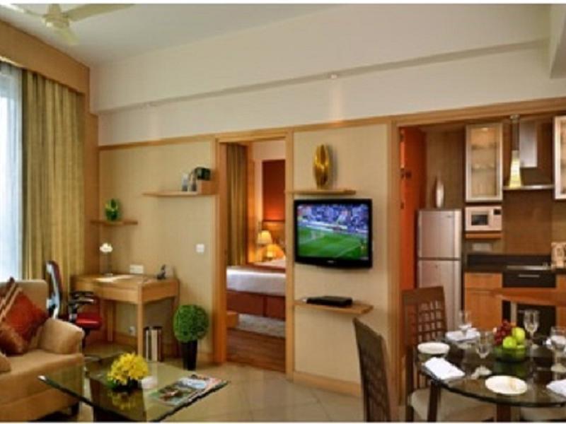 Savoy Suites Manesar Gurgaon Ngoại thất bức ảnh